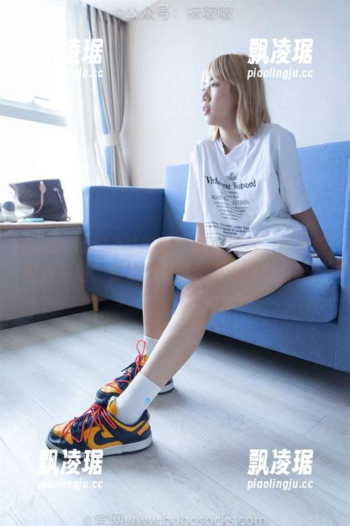 BoBoSocks袜啵啵-稚予 BoBoSocks袜啵啵 - 最新图册:稚予的白丝登场,你忍心错过那双透明脚尖吗?