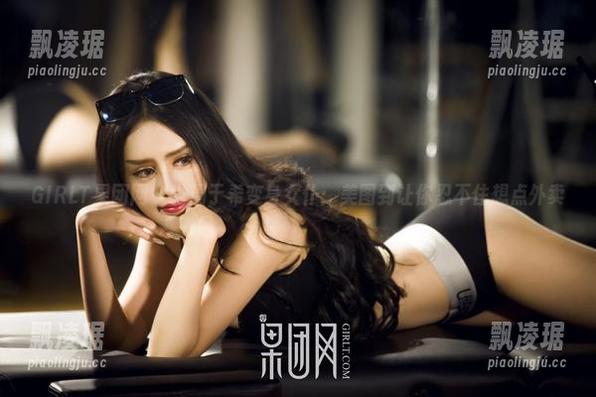 GIRLT果团网 - 当周于希变身女仆：美图到让你忍不住想点外卖