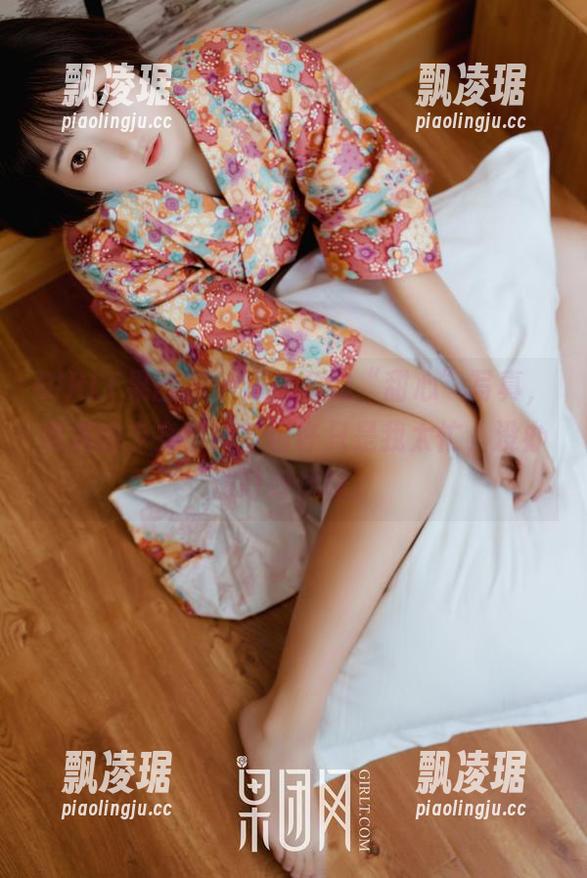 GIRLT果团网 - 周妍希的“甜心”写真，满满的少女情怀？也许只是我太忙，没办法好好体味。