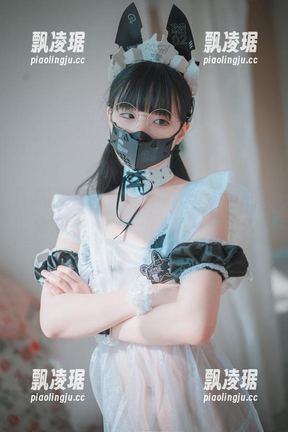 Jenny(정제니)在家减压秘籍：居家原图分享，真相是……原来床上最治愈！
