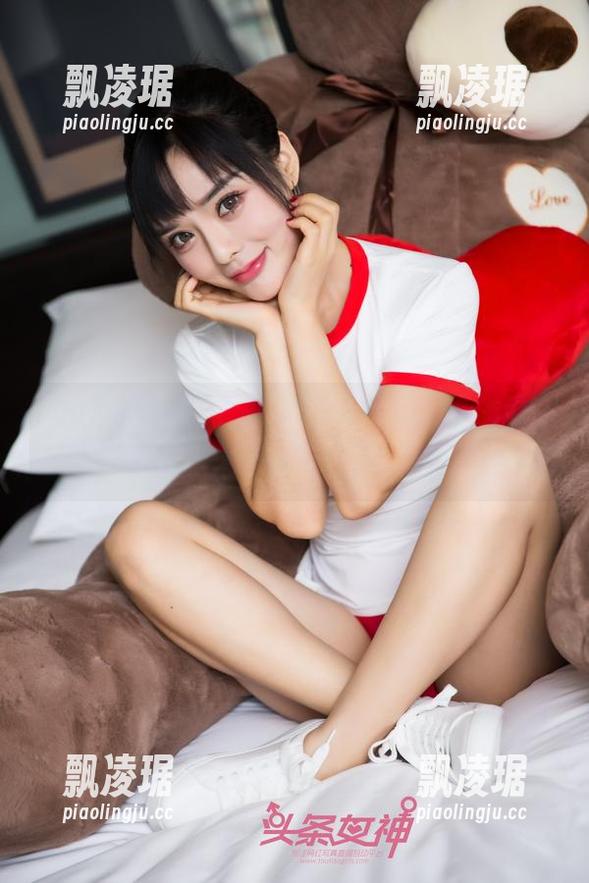 TouTiao头条女神 - 探究杜菲菲，发现“可爱”这个词可能还不够。