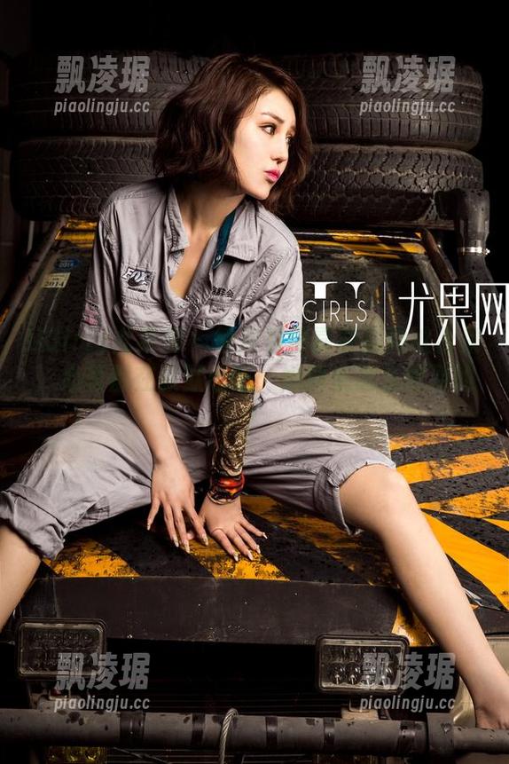 UGirls尤果网 - 每次看何嘉颖的豹纹合集，心里都在默默感慨：她到底怎么做到的？