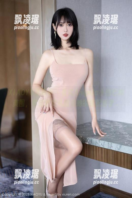 XIAOYU语画界 - 看完Angela小热巴的美图，真想研究礼服和她的搭配哲学...