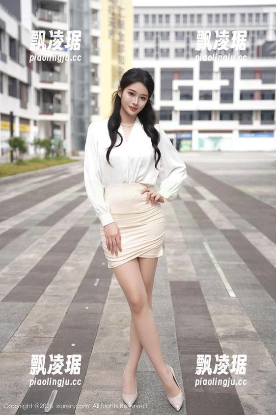 Xiuren秀人网-lingyu69 Xiuren秀人网 - 自拍不需要打光,定制lingyu69的自然写真