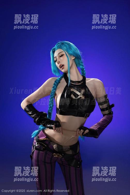 Xiuren秀人网 - 徐莉芝Botty的夏日美图，不拉低你的审美真有点难啊