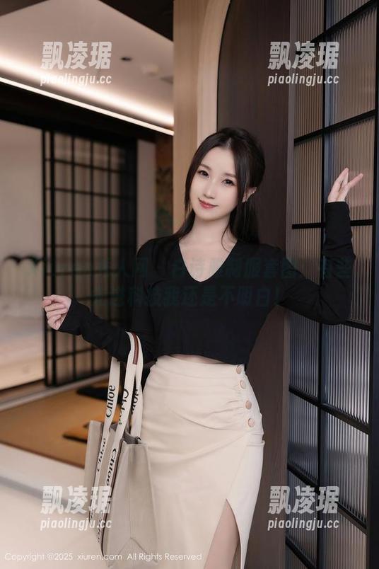 Xiuren秀人网-白诗雅 Xiuren秀人网 - 白诗雅制服套图:有些先进科技我还是不明白!