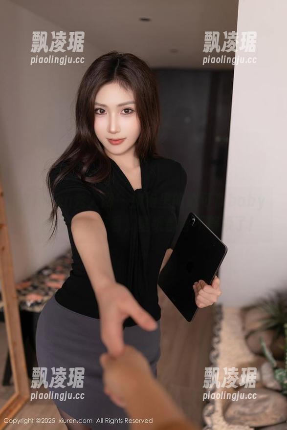Xiuren秀人网-赵可欣baby Xiuren秀人网 - 旗袍里的赵可欣baby,原图这么好看,壁纸都舍不得换了!