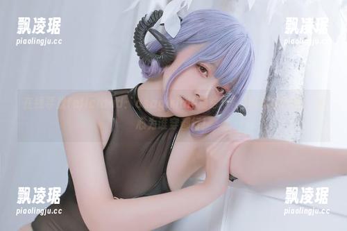 在线寻找felicidad：asagiriai(爱ちゃん)的棉袜资源，真心为谁穿都行！