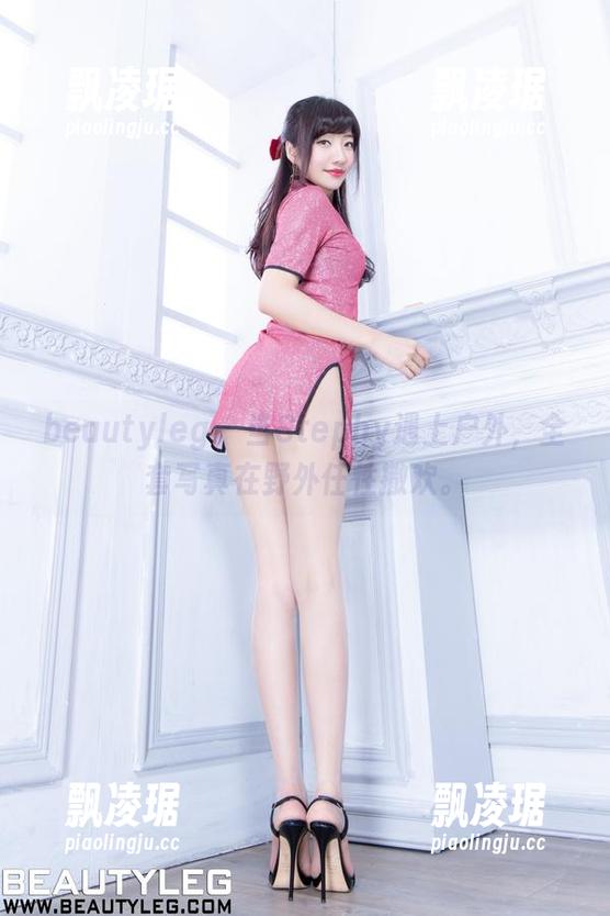 beautyleg-Stephy beautyleg - 当Stephy遇上户外,全套写真在野外任性撒欢。