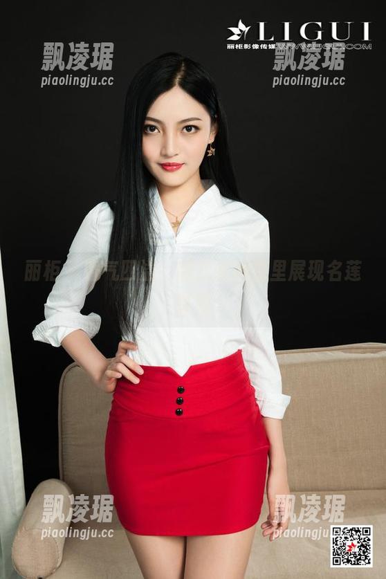 丽柜-敏儿 丽柜 - 香气四溢,敏儿在图库里展现名莲时刻
