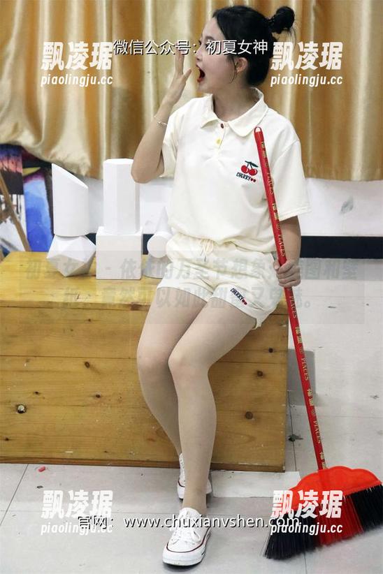 初夏女神 - 依依的万圣节想象：美图和壁纸，竟然可以如此甜蜜又鬼魅。