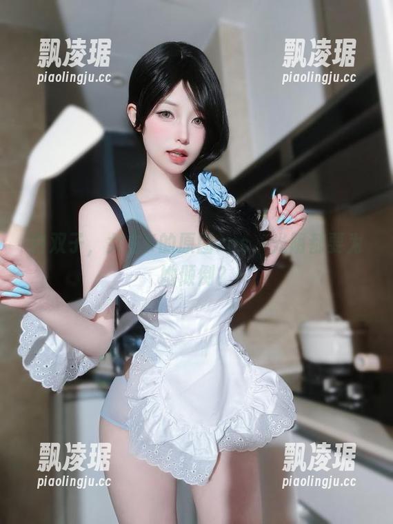 白双子，女主K的原图cos，光阴都要为她倾倒？
