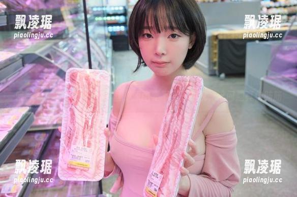 哦，姜仁卿(강인경)的白丝，原图要不要下载呢，这问题真伤脑筋