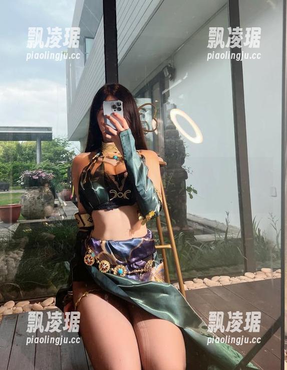 微密圈 - 小玉吃果冻的在线天地，合集就是“本钱实足”的游戏场！
