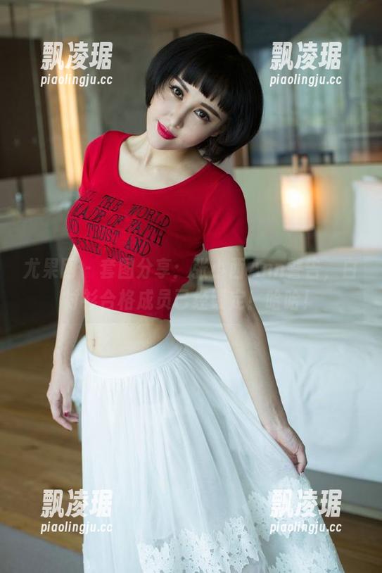 尤果网-张小西Ann 尤果网 - 套图分享:张小西Ann警告,白衬衫合格成员已经锁定!哈哈!