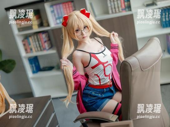 幼水铃衣的无圣光之梦：浴室里的少女心事套图