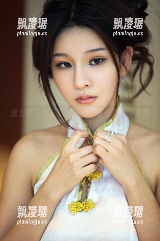 推女郎 - 火了！沙子的吊带和那个免费图包，简直不敢相信！