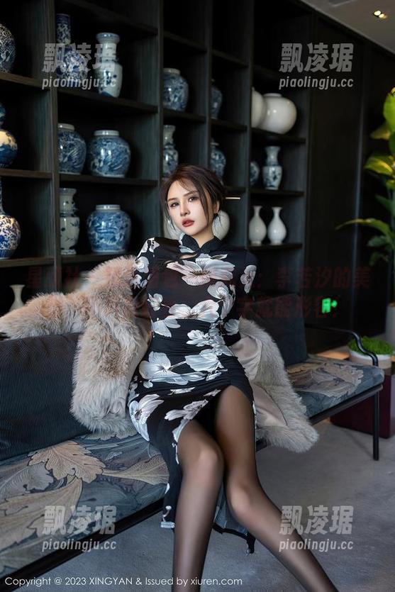 星颜社-李若汐 星颜社 - 精选图包一探究竟:李若汐的美脚,不只是好看,六个字就能形容!