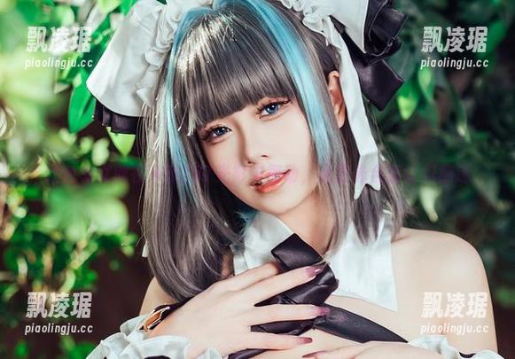 红色兔女郎在末夜787光影中舞动，无圣光合集让你痴迷