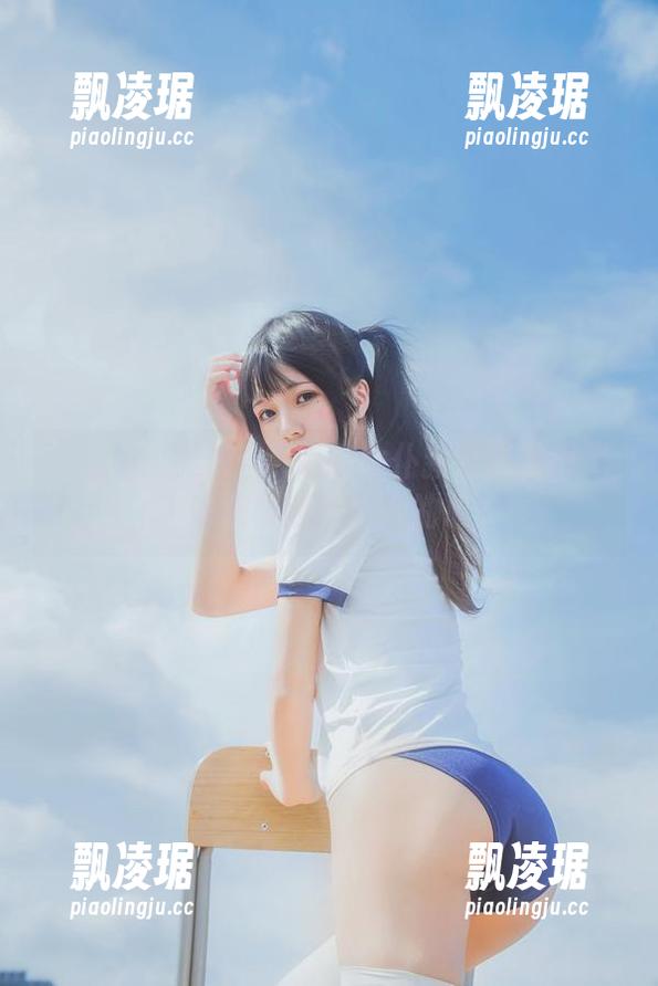 一不小心就被桜桃喵的女仆新写真击中了，谁来帮我捡回我的心？