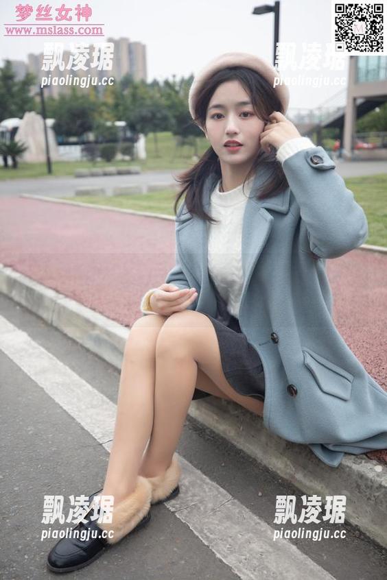 梦丝女神 - 图库收录：晓晓的薄袜子，总能引发我这么多念头。