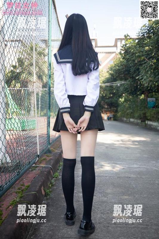 梦丝女神 - 网袜照美女雪馨，原图就是我的壁纸灵感来源！