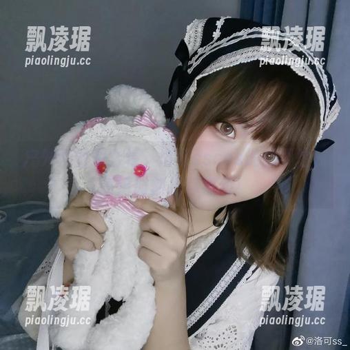 户外氛围那么棒，洛可sscos谁都不怕，高清时刻把你撩动！