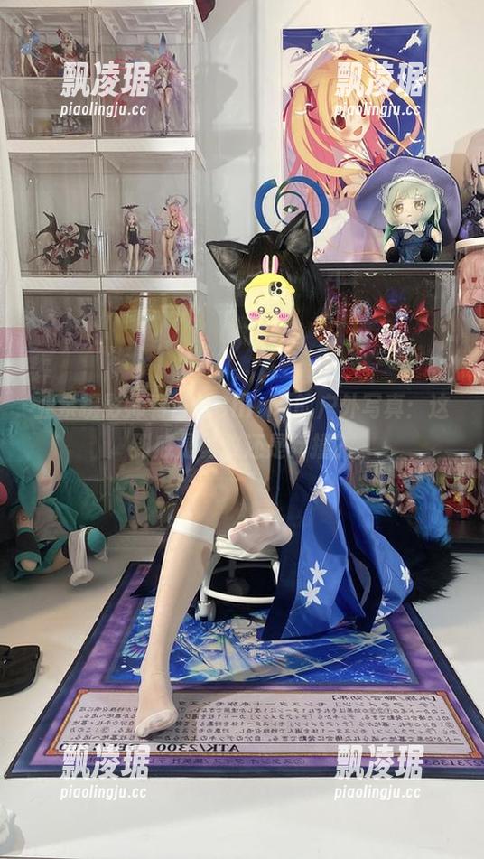 白栎Shirly 业余摄影师看白栎Shirly的户外写真:这到底是勇敢还是莽撞?