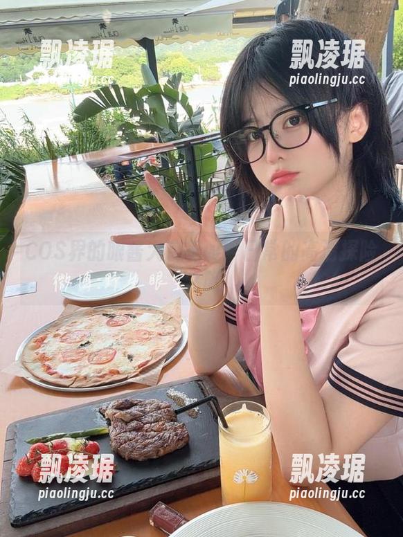 COS界的眼酱大魔王w：日常的高清探险之旅