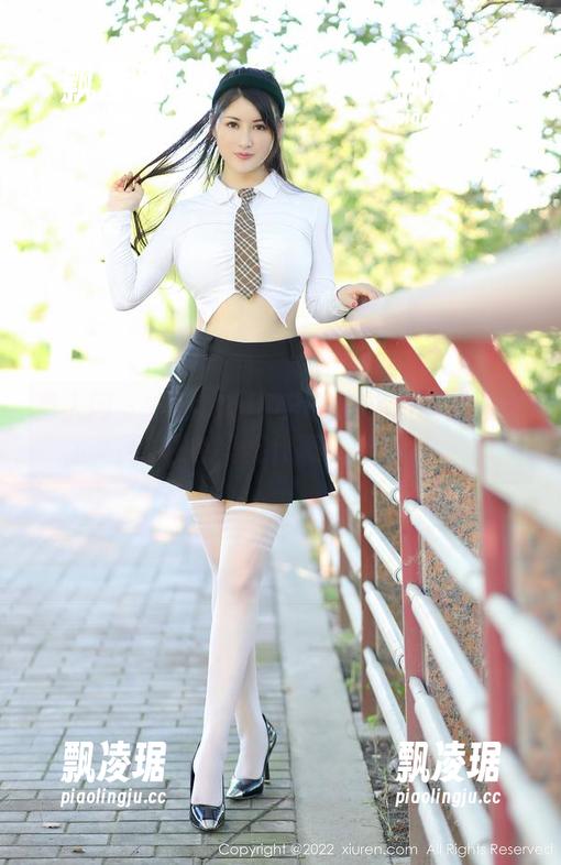 秀人网 - 安然Maleah的白色写真：谁说白色只能代表纯洁？