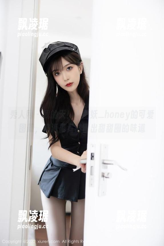 秀人网-小蛮妖_honey 秀人网 - 我的天!小蛮妖_honey的可爱图册,脑海里竟然冒出甜甜圈的味道
