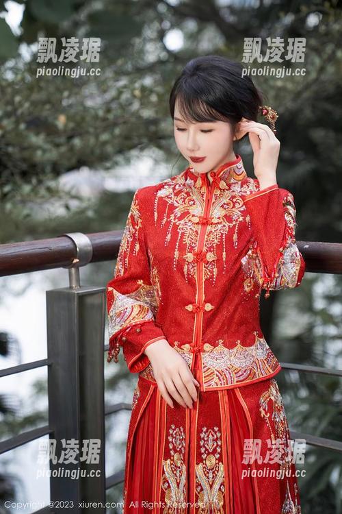 秀人网-岁小岁 秀人网 - 这些美图会让你开始质疑吊带的存在理由,岁小岁真不愧是她!