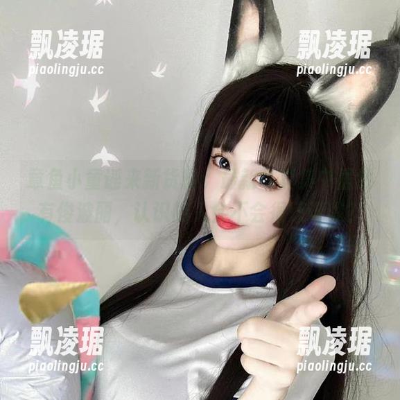 章鱼小童谣来新货啦，最新写真集中居然有绫波丽，认识的人会不会很惊讶呢？