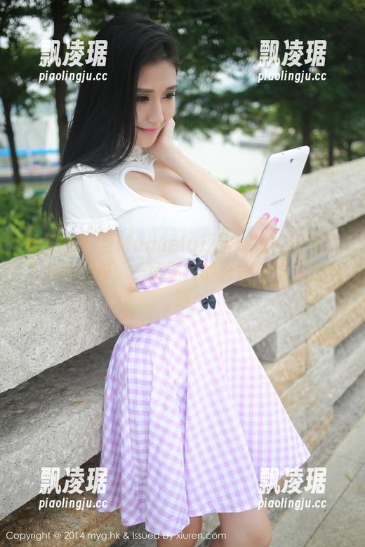 美媛馆 - 当Manuela玛鲁娜把校园变成了她的画布：一场照片的徘徊与作品的追逐