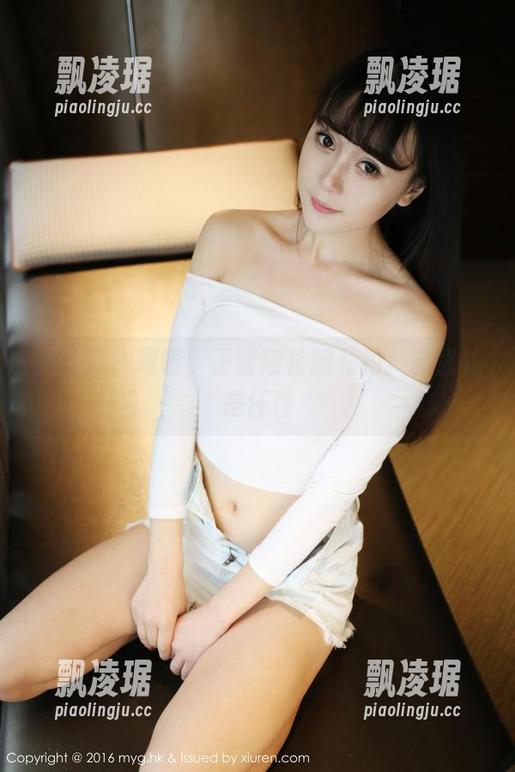 美媛馆-王馨瑶 美媛馆 - 嗯哼,王馨瑶长腿私拍:腿直就是任性