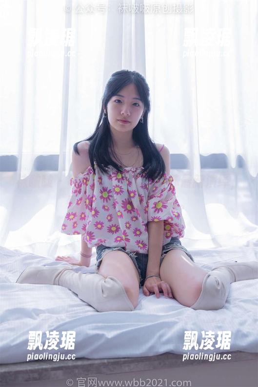 袜啵啵-苏苏 袜啵啵 - 校服合集出击:苏苏最新演绎,平淡也能有点小惊喜。