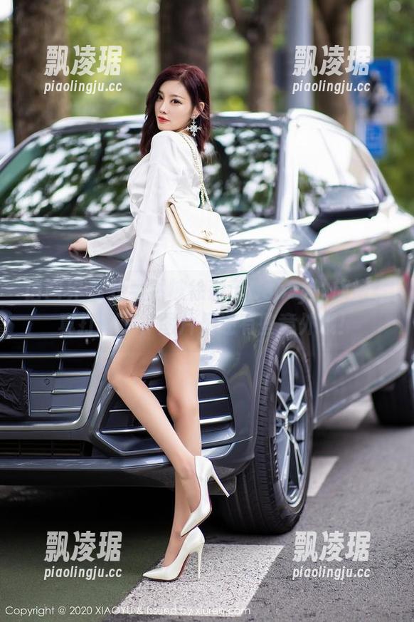 语画界 - 我竟然被徐莉芝Booty的旗袍写真打动了，图片里还有些意外哦！