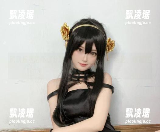 趴趴捣蛋陌高清分享，白衬衫之间的小叛逆，瞧瞧这气质。