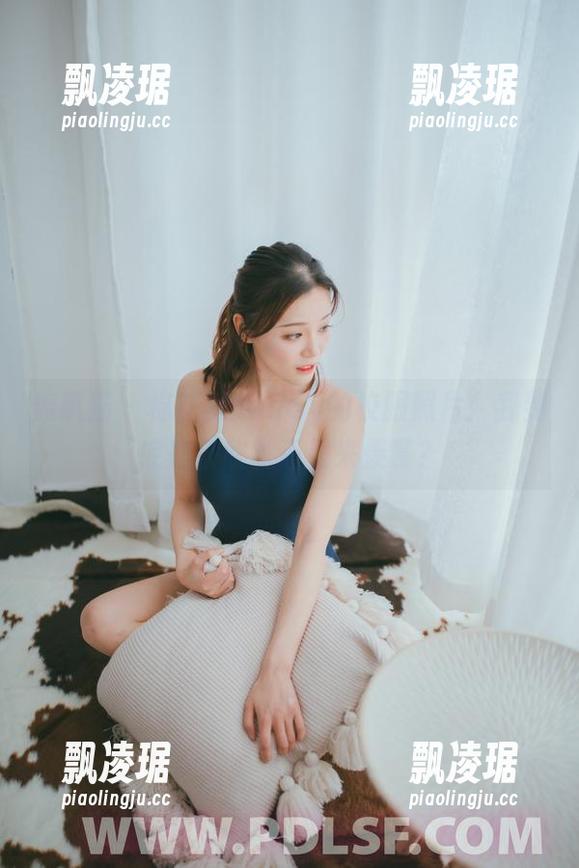 轰趴猫 - 棉花糖candy的校服照片：我到底是来欣赏还是来羡慕？